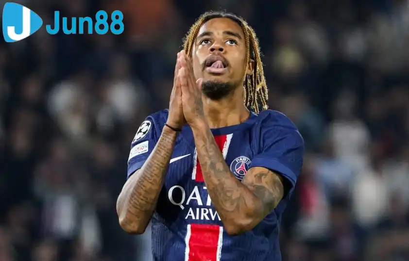 Barcola đã ghi 21 bàn thắng và kiến tạo trong mùa 2024/25, trở thành nhân tố chủ chốt trên hàng công