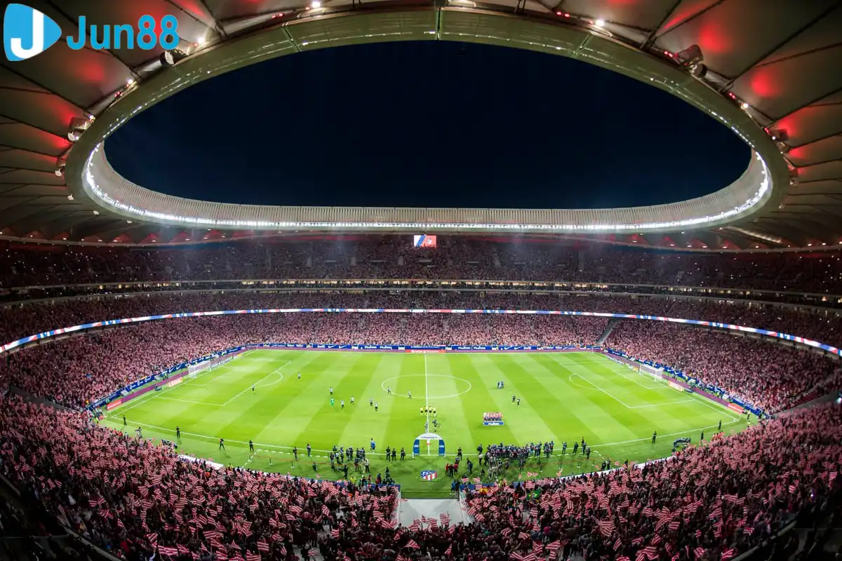 Sân nhà của Atletico Madrid là sân bóng hiện đại bậc nhất châu Âu (Ảnh: GOAL)