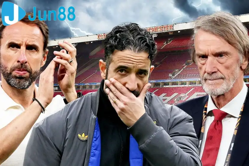 Vị trí HLV trưởng tại MU đang thu hút sự chú ý rất lớn từ NHM. Ảnh: GOAL