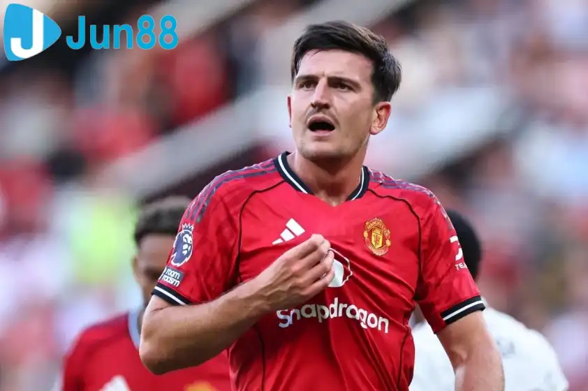 Ả rập nhiều khả năng sẽ là bến đỗ tiếp theo của trung vệ người Anh. Ảnh: AFP