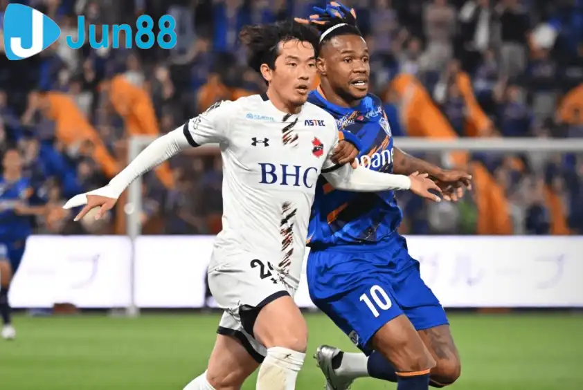 Mito buộc phải thi đấu thận trọng để tránh mất ngôi đầu sau một vòng đấu