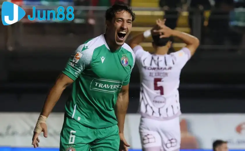 Italiano được đánh giá vượt trội so với Nublense